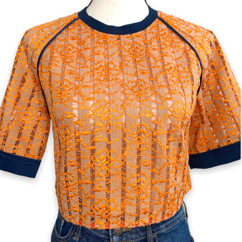 Retro Lace Ringer Crop Top - Picture 5 of 6
